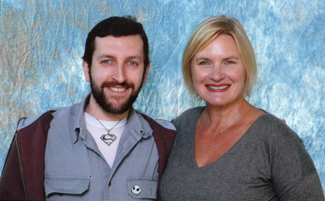 Ο Denise Crosby είναι ψηλός