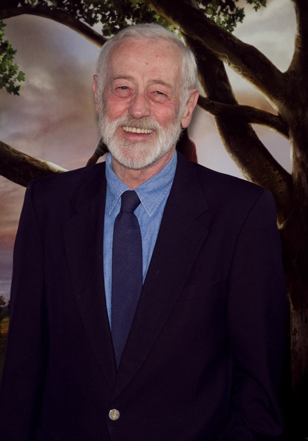 Πόσο ψηλό είναι ο John Mahoney